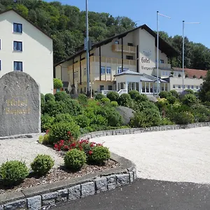 https://hotel-burgwirt.com-bavaria.com