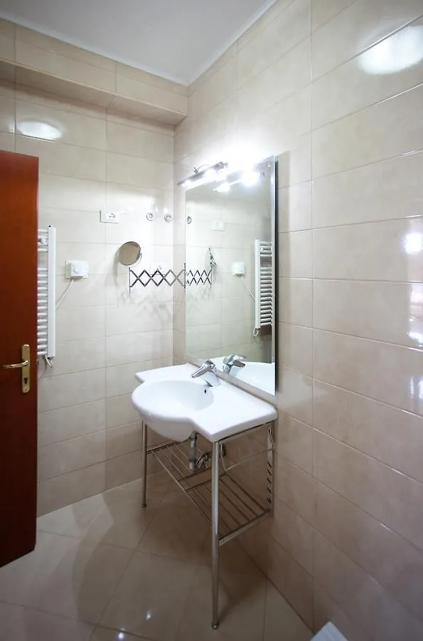 Orchidea Hotel Tirana 4*,  Albania